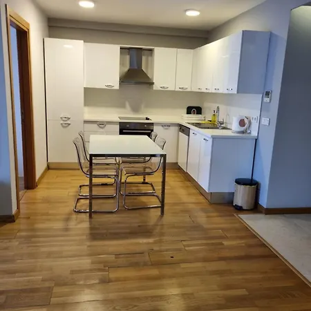 Taksim With Pool Apartment