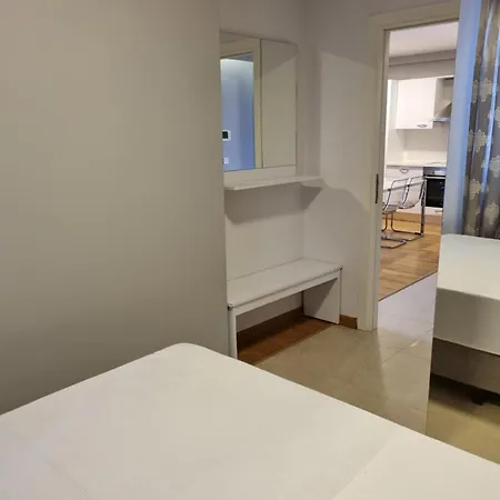 Apartment Taksim With Pool